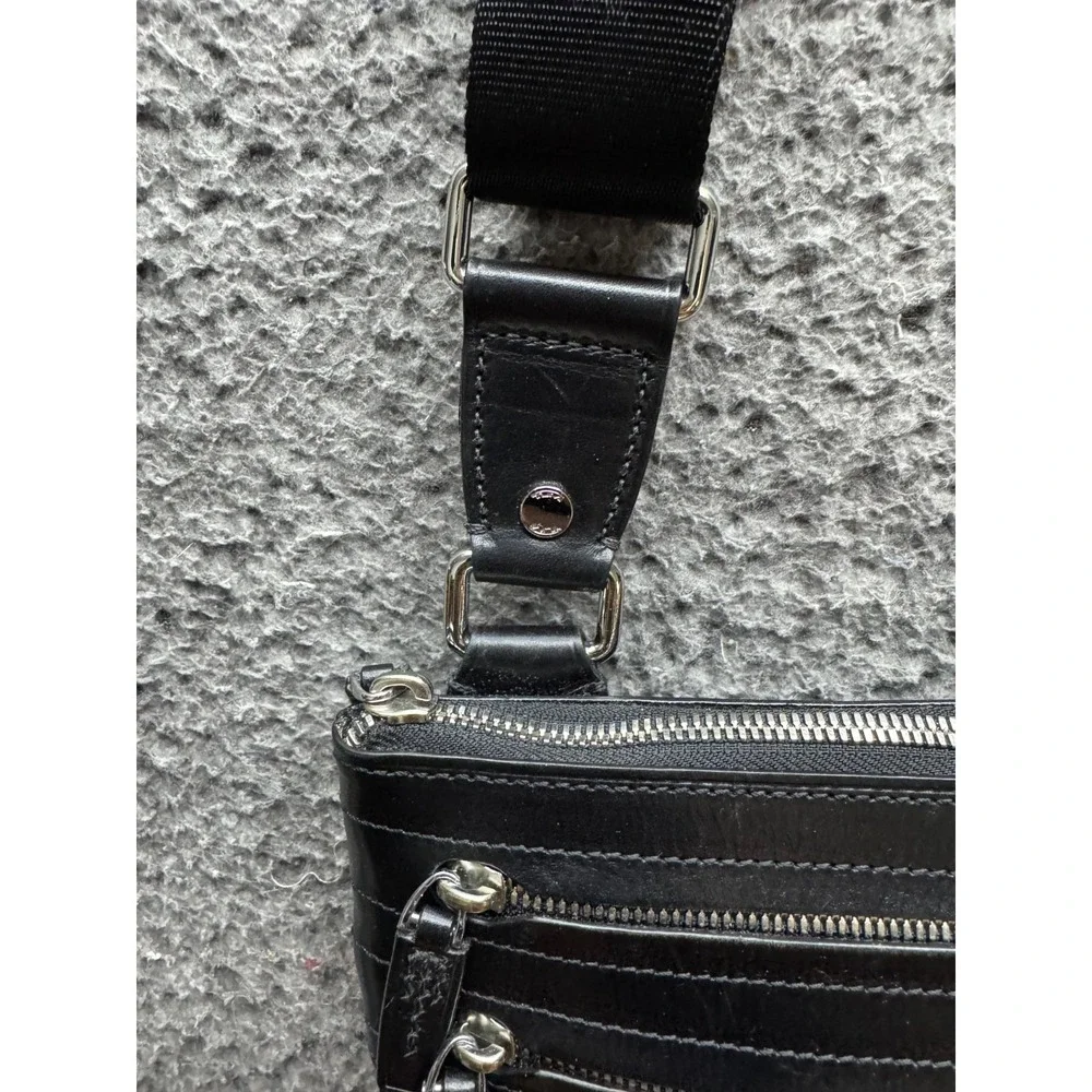 Tumi Nylon‎ Leather Trim Flat Messenger Crossbody Bag Black 24105D Unisex